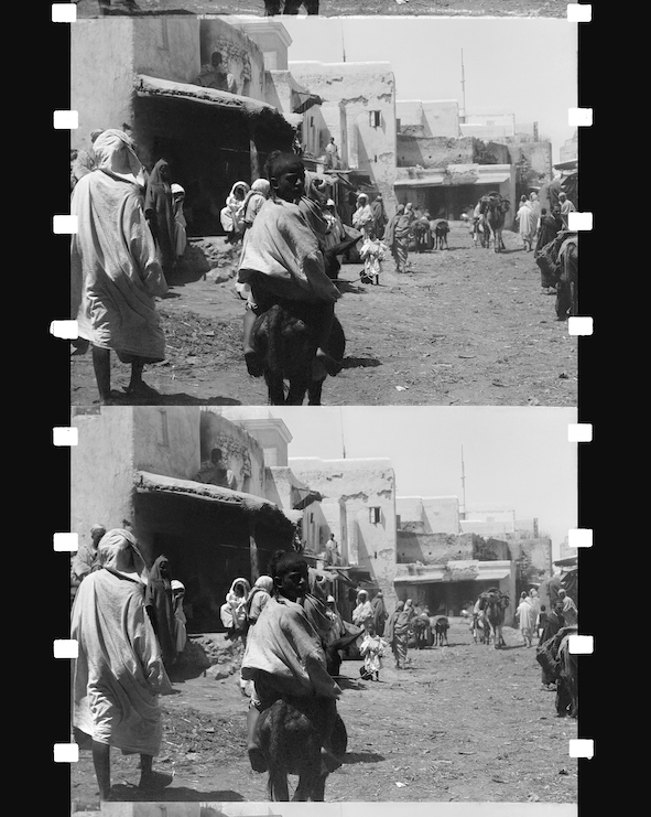 Photogramme restaurée d'une scène de rue à Safi au Maroc filmée par le Prince Albert Ier en 1897